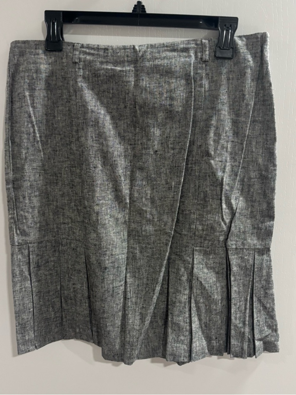 Gray Pleated Hem Women's Skirt
